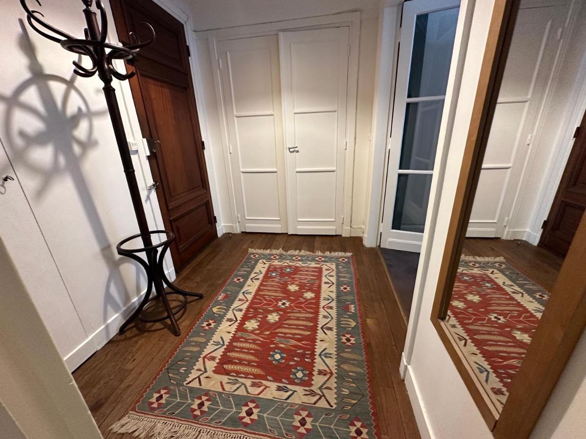 شقة Cambronne 4 Tour Eiffel باريس المظهر الخارجي الصورة